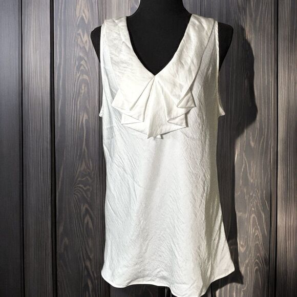 SUNNY LEIGH Sleeveless Top V Neck With Pleated Bow Detail White Satin - Picture 1 of 8